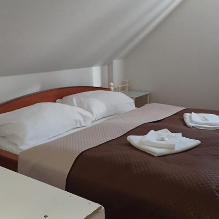 Apartmany Orlová Eksteriør billede