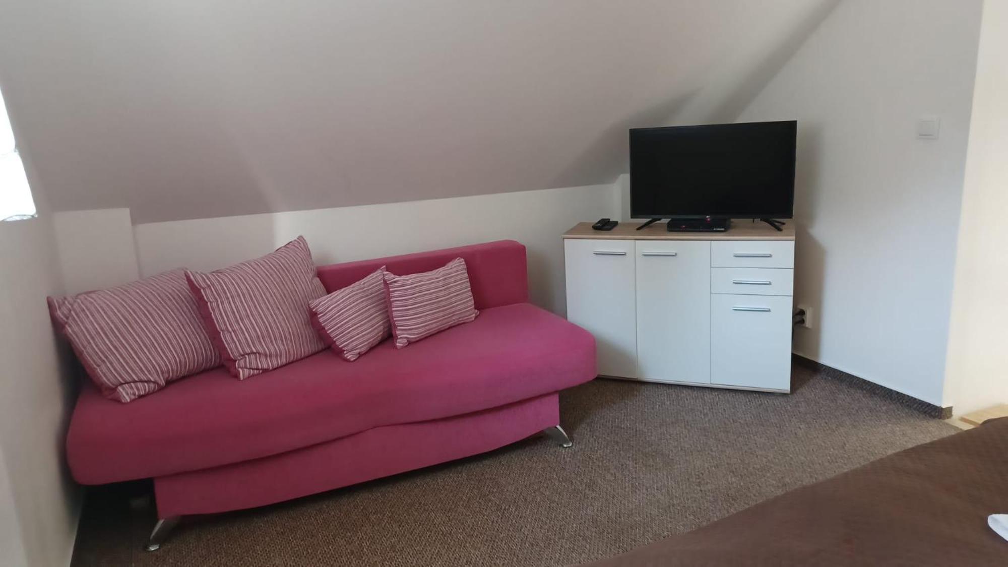 Apartmany Orlová Eksteriør billede